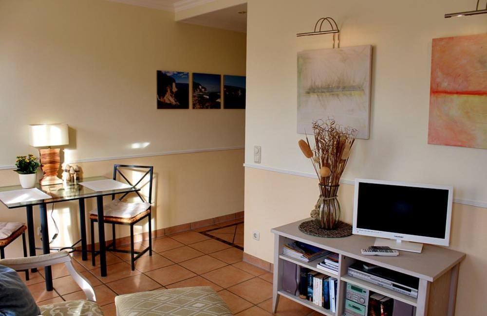 Ferienwohnung _Kleiner Seeigel Sassnitz Extérieur photo